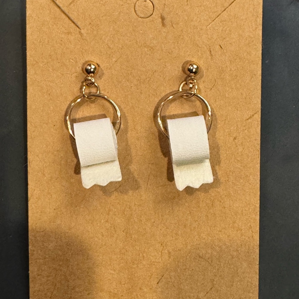 Toilet paper earrings!!
